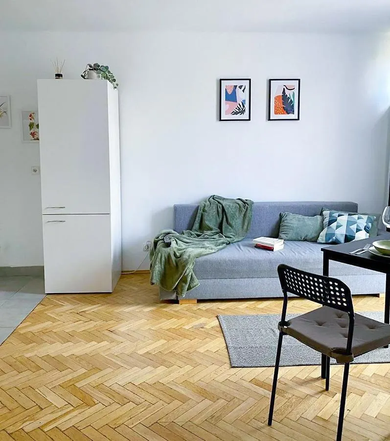 Halby Apartment Chlodna 15 Warsaw